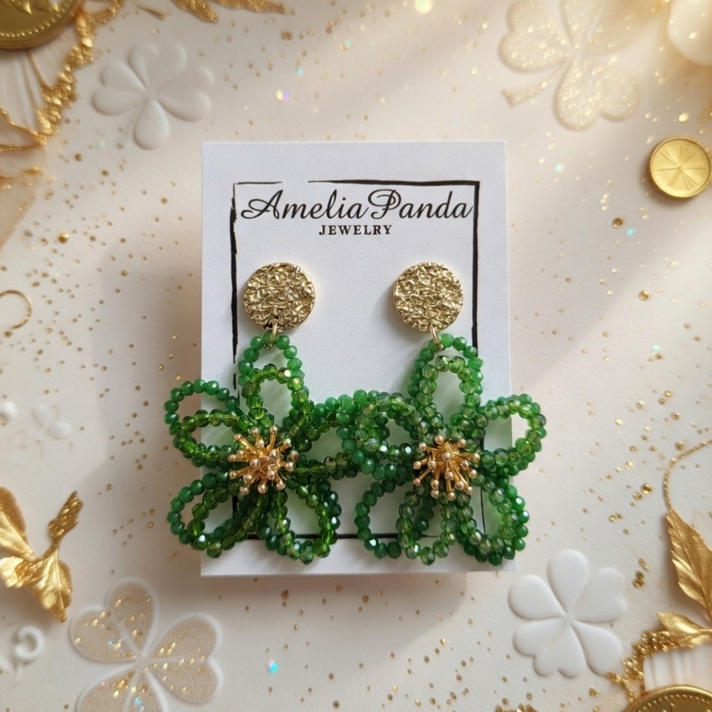 💚AmeliaPanda Green Beaded Flower  Earrings💚